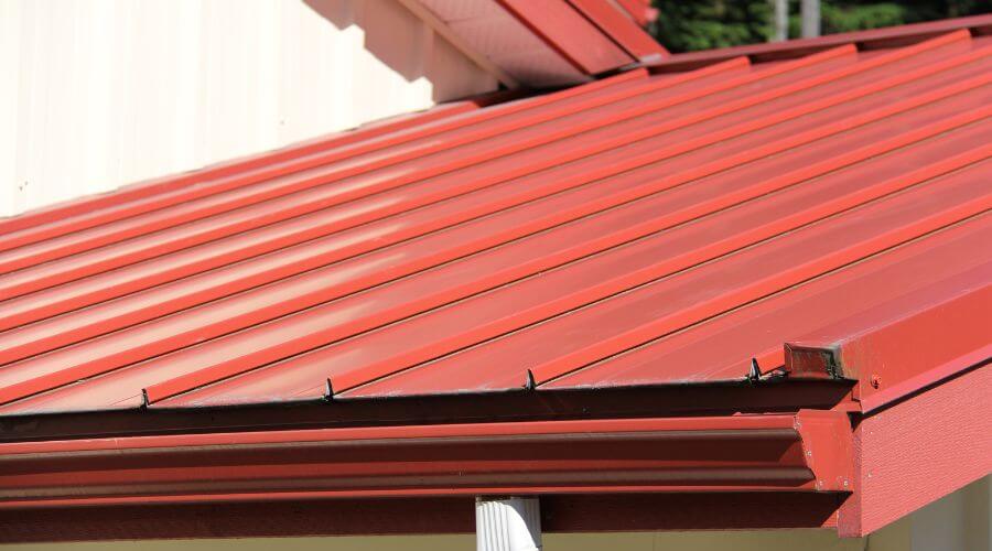 Professional metal roof installation in Steilacoom, WA